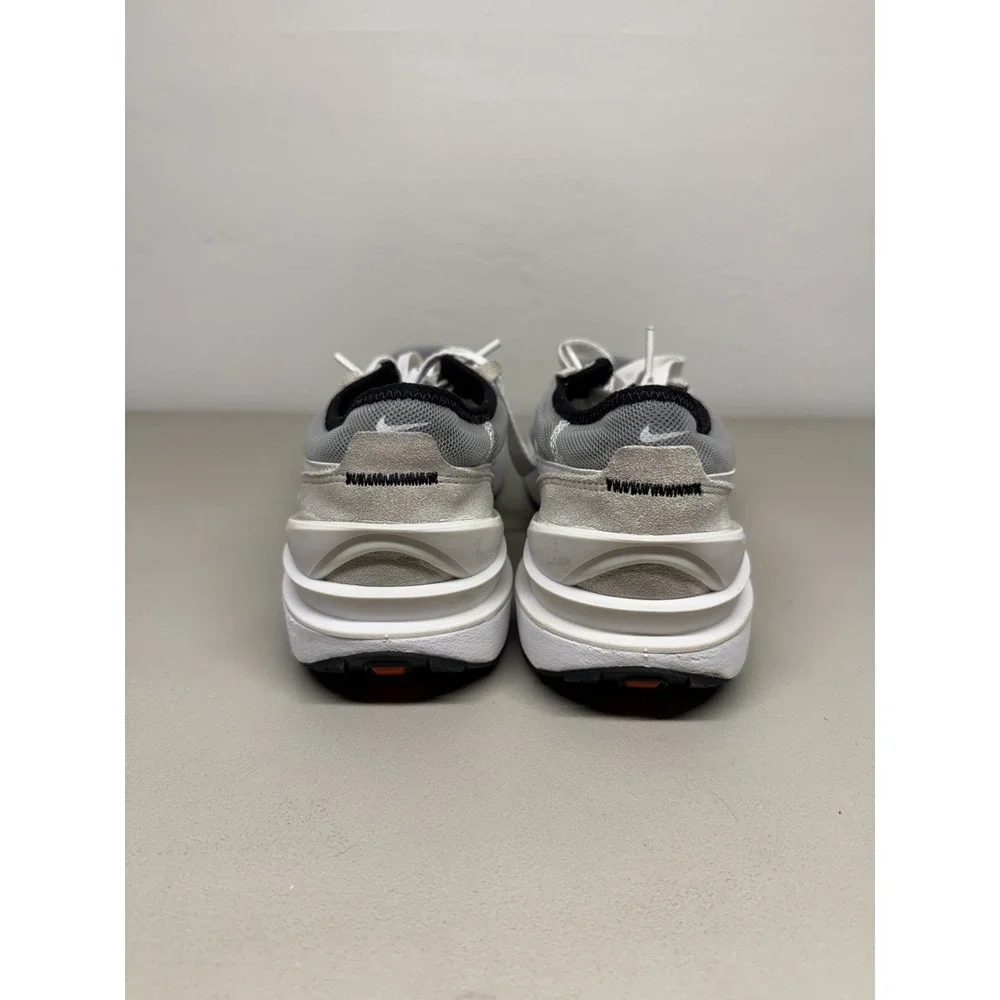 Nike Waffle One Boys Size 5Y Gray Athletic Running Shoes Sneakers DC0481-100